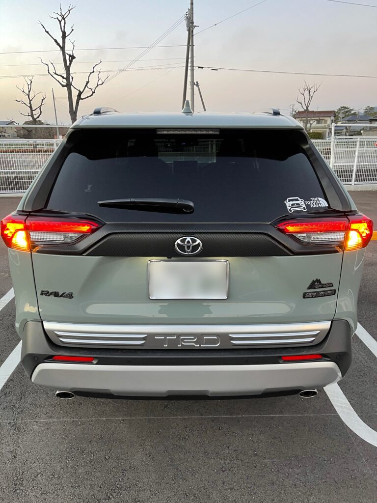 Rav4カスタム Rav4のリアウインカーランプをfcl のウインカーledバルブに交換して視認性をupさせよう Rav４で遊ぼう